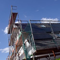 Neubau mit PV-Analge von A. Peters
