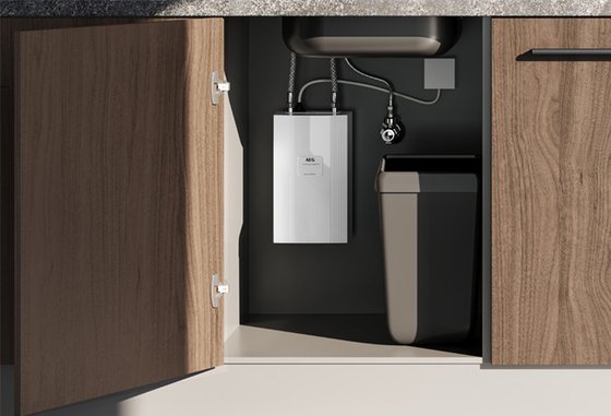 Kompakt unter der Küchenspüle von AEG Haustechnik