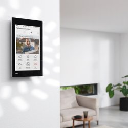 Smart-Home-System Gira One von Gira