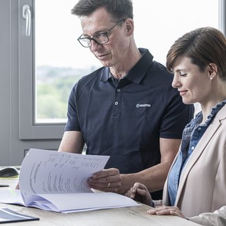 Meeting, Geschäftsführung und Leitung Finanzen