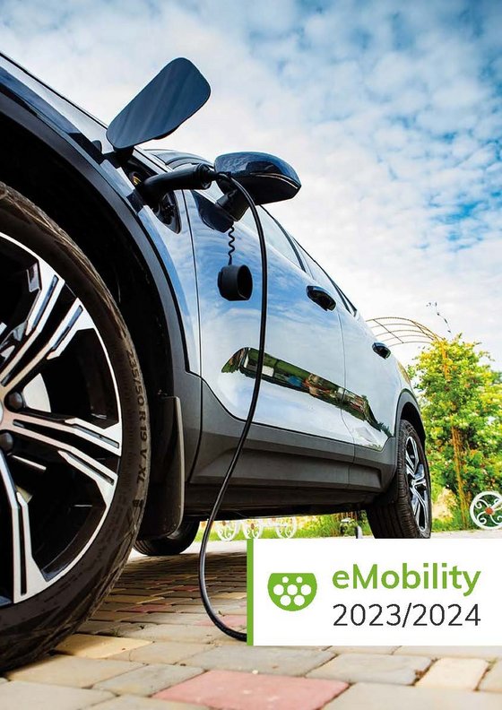 Titelbild der eMobility Broschüre 2023/24